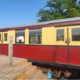 Ein maroder S-Bahn-Waggen wird saniert und bekommt ein zweites Leben als Co-Working-Space